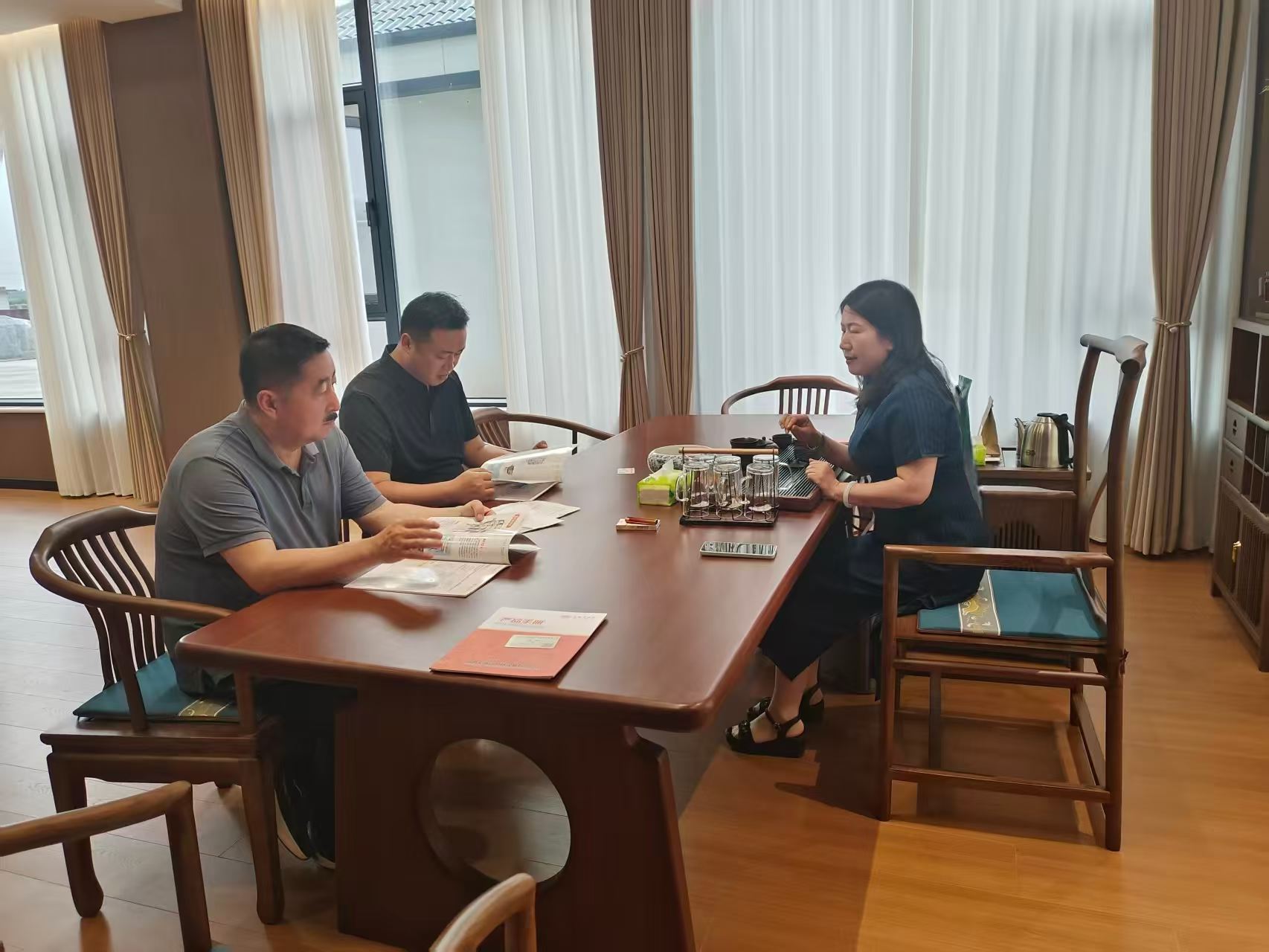 志合不以山海远｜热烈欢迎新疆客户莅临我司参观考察